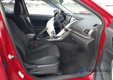 2020 Mitsubishi Eclipse Cross Es 1.5T Awc z USA, uszkodzony, nr VIN JA4AT3AA1LZ013452